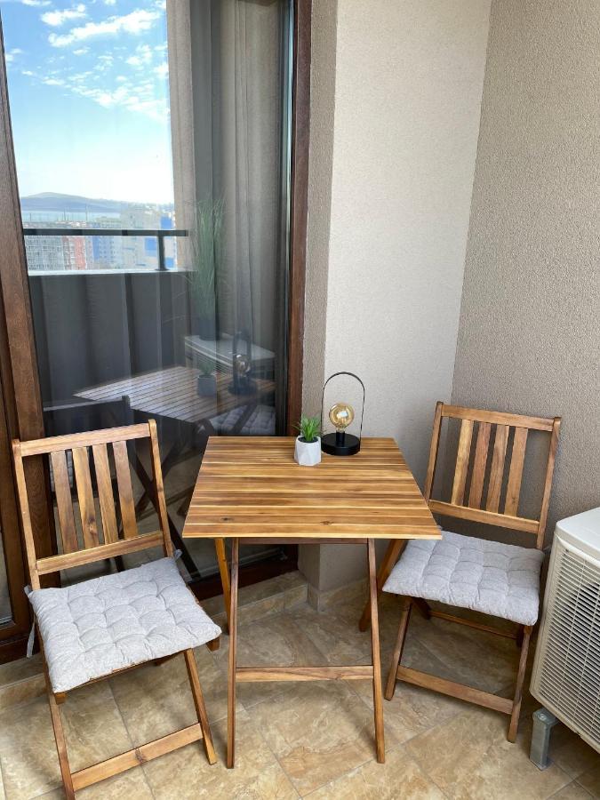 City View In Residences Burgasz Kültér fotó